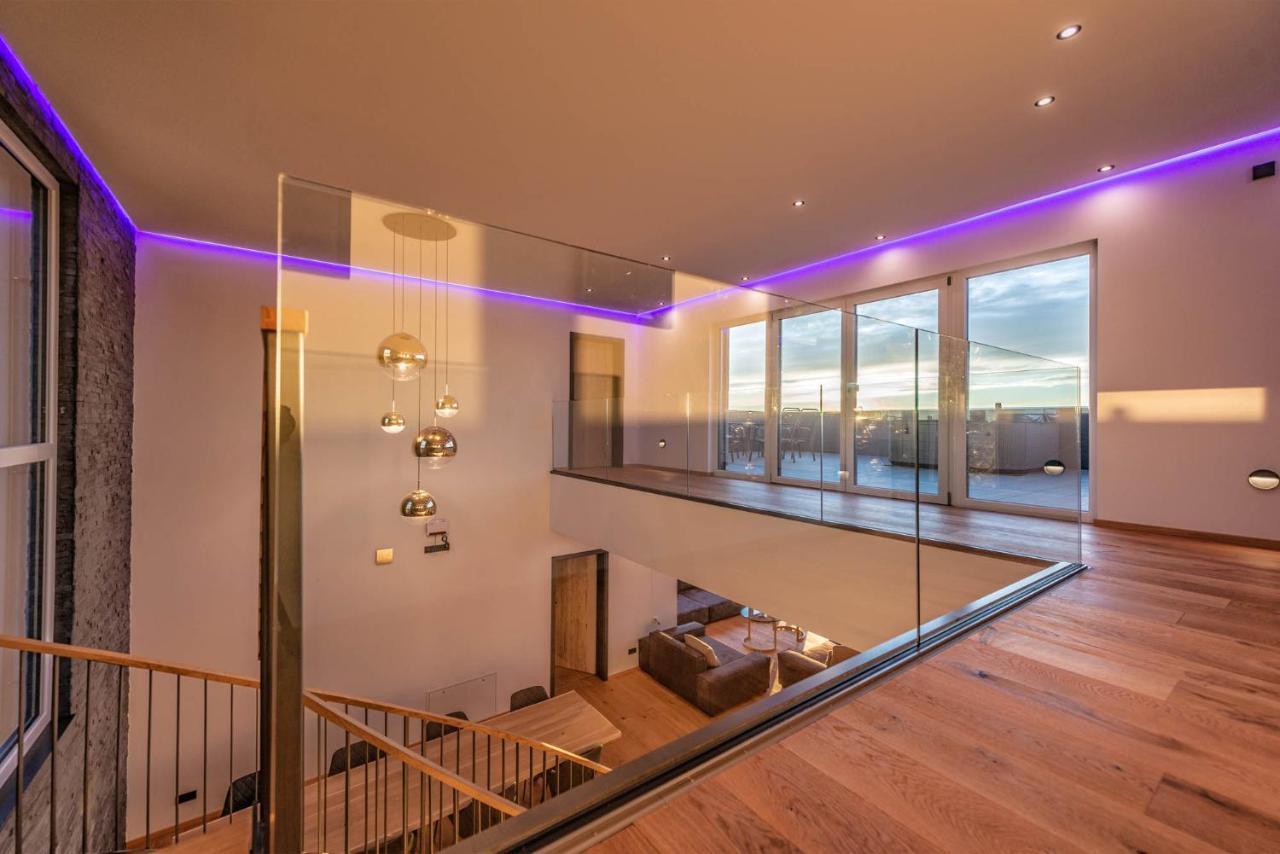 Moderne Villa Mit Whirlpool Und Heimkino فالدكيرشن المظهر الخارجي الصورة