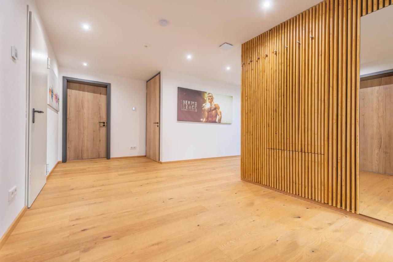 Moderne Villa Mit Whirlpool Und Heimkino فالدكيرشن المظهر الخارجي الصورة
