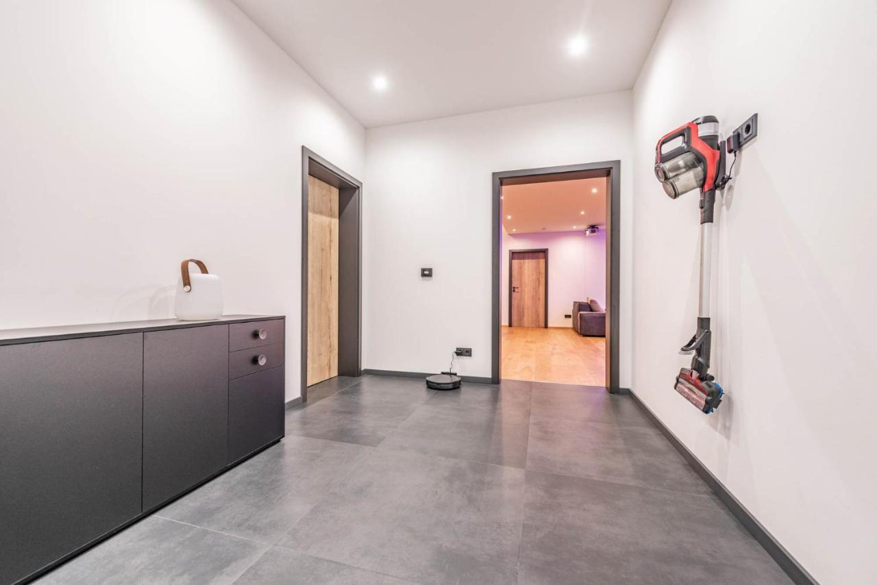 Moderne Villa Mit Whirlpool Und Heimkino فالدكيرشن المظهر الخارجي الصورة