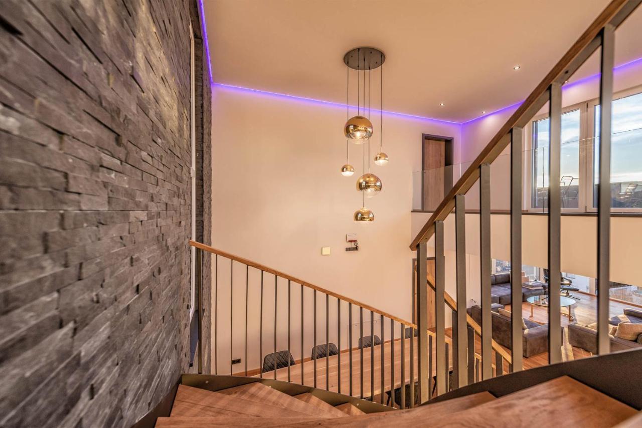 Moderne Villa Mit Whirlpool Und Heimkino فالدكيرشن المظهر الخارجي الصورة